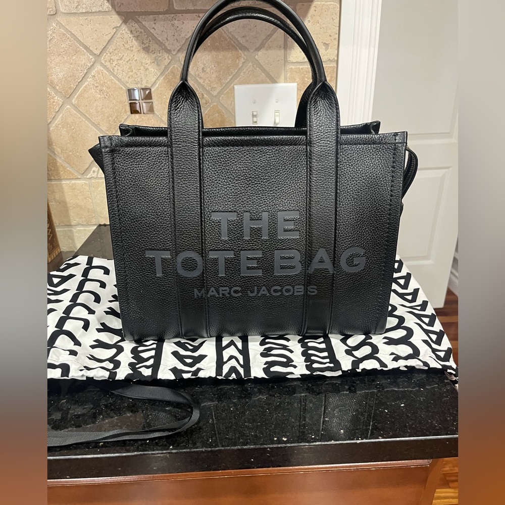 Marc Jacobs The Tote Bag medium black